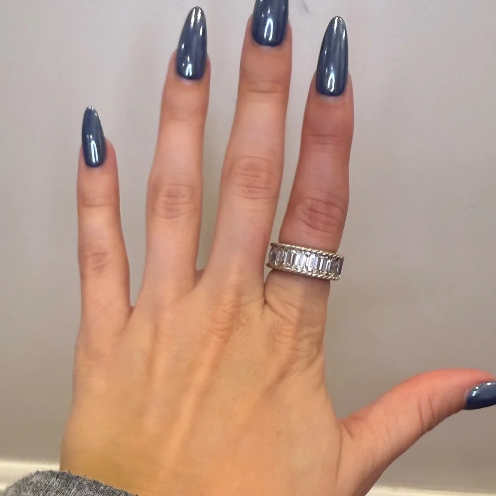 JUDUTH RIPKA Sterling Silver Baguette CZ Ring - Picture 3 of 6